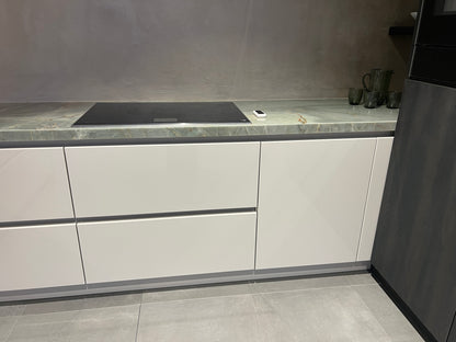 03164 - grijze schiereiland keuken