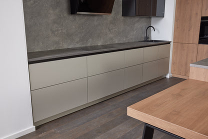 02736 - Kiezelgrijze Schuller keuken