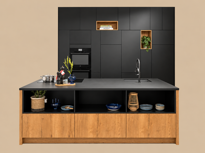 05424 - Zwarte eilandkeuken met houtlook