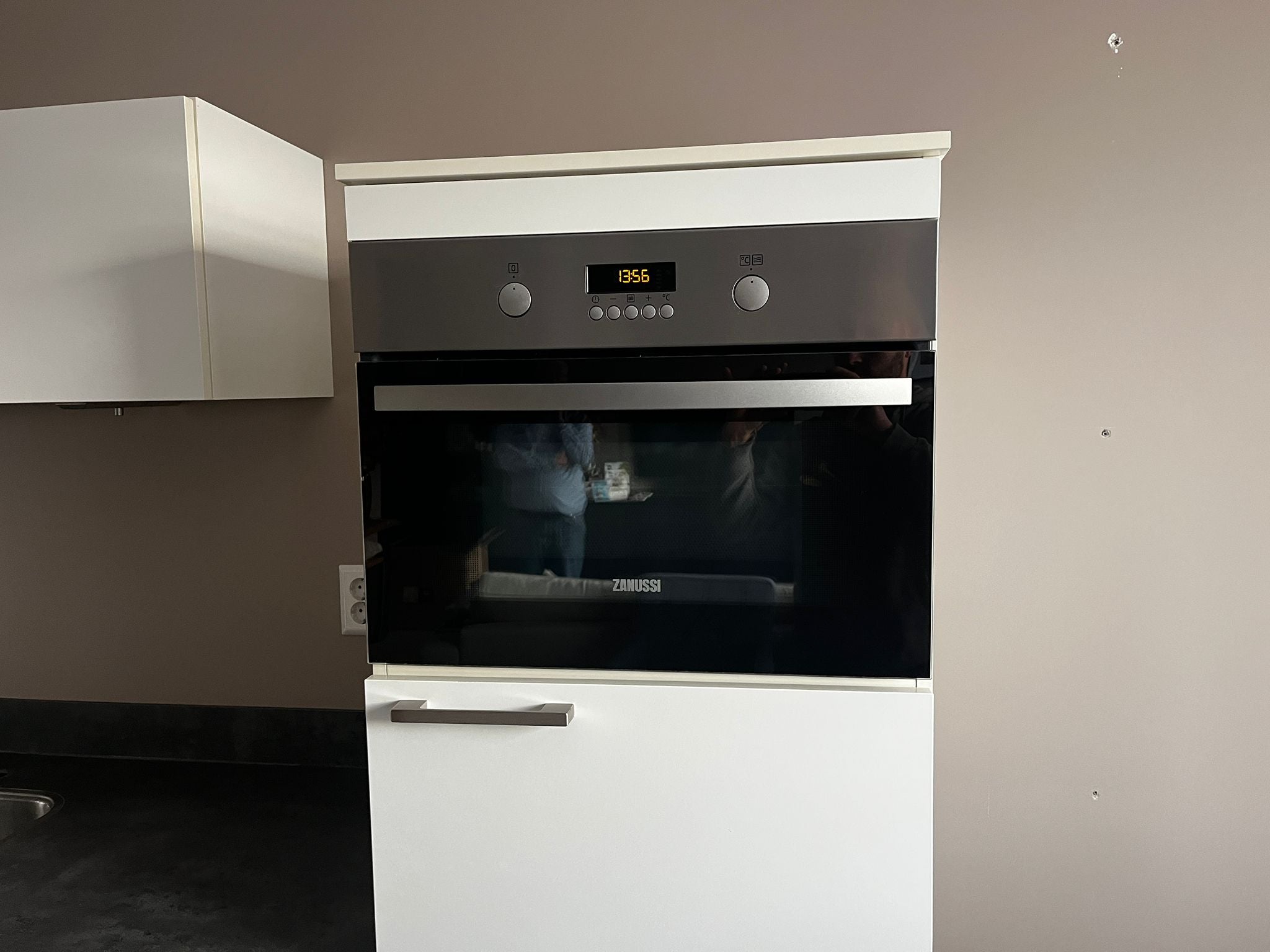 02562 - Moderne hoekkeuken