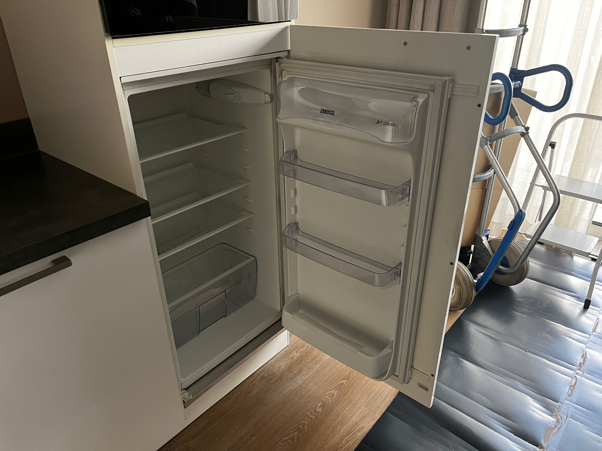 02562 - Moderne hoekkeuken