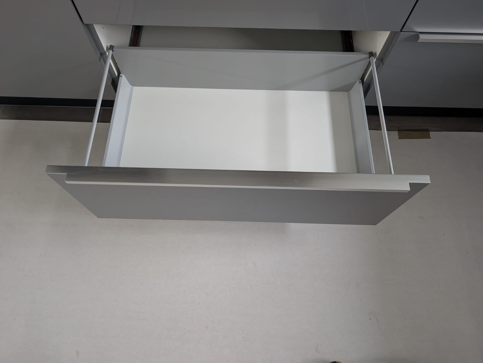 02636 - Grijze hoekkeuken