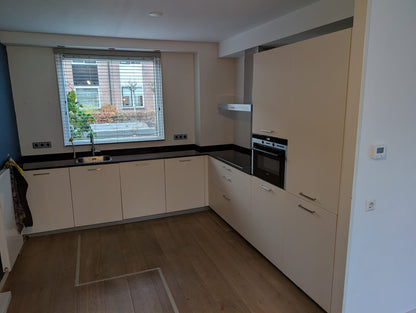 02422 - Witte hoekkeuken