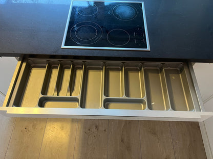 02890 - Witte schiereiland keuken