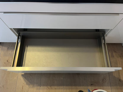 02890 - Witte schiereiland keuken