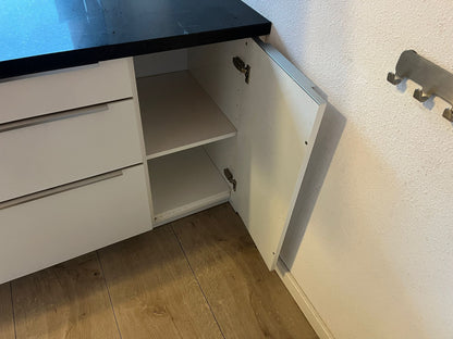 02890 - Witte schiereiland keuken