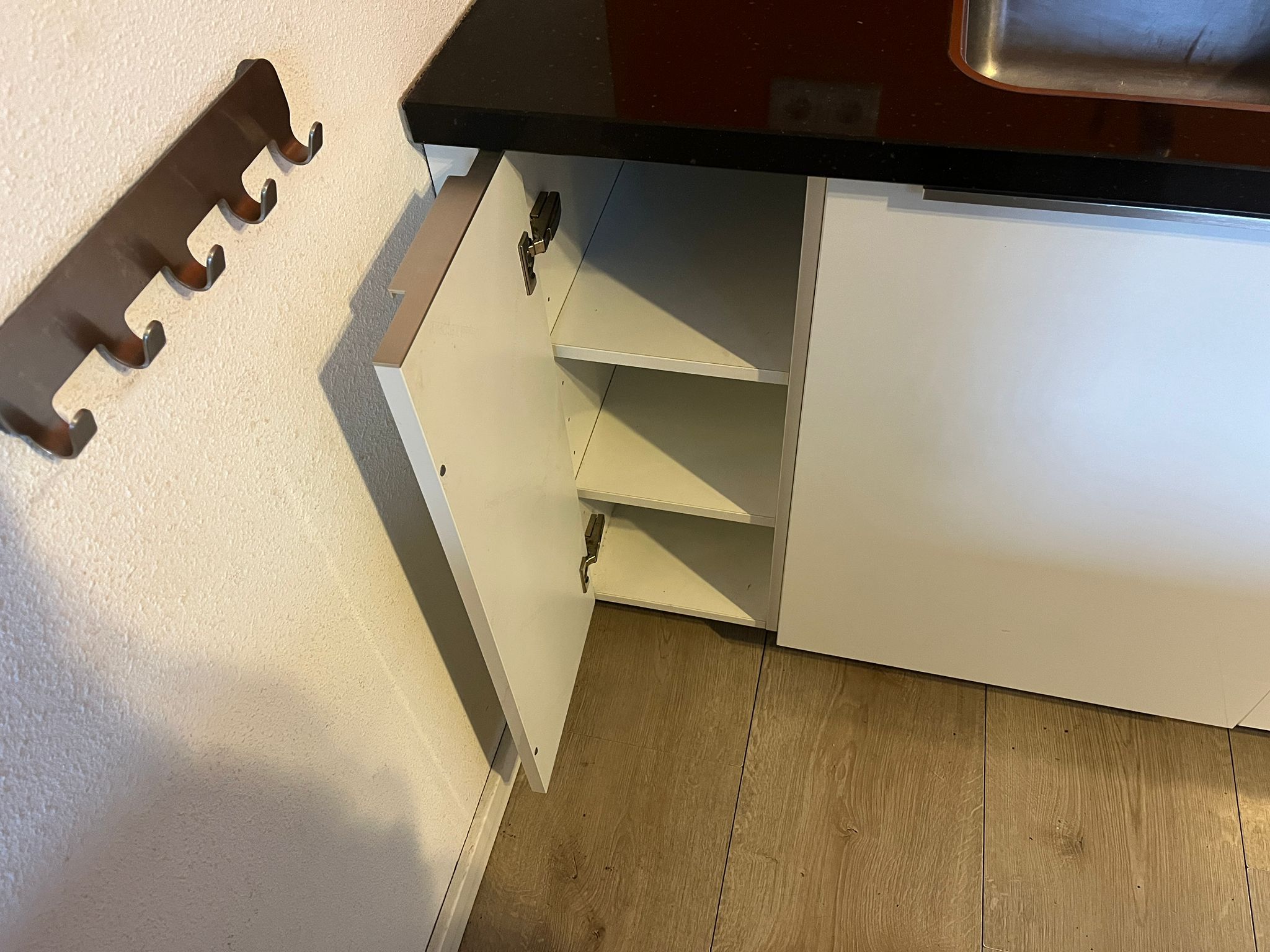 02890 - Witte schiereiland keuken