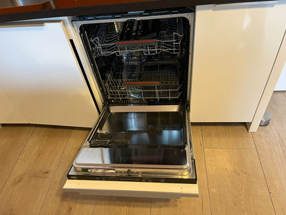 02890 - Witte schiereiland keuken