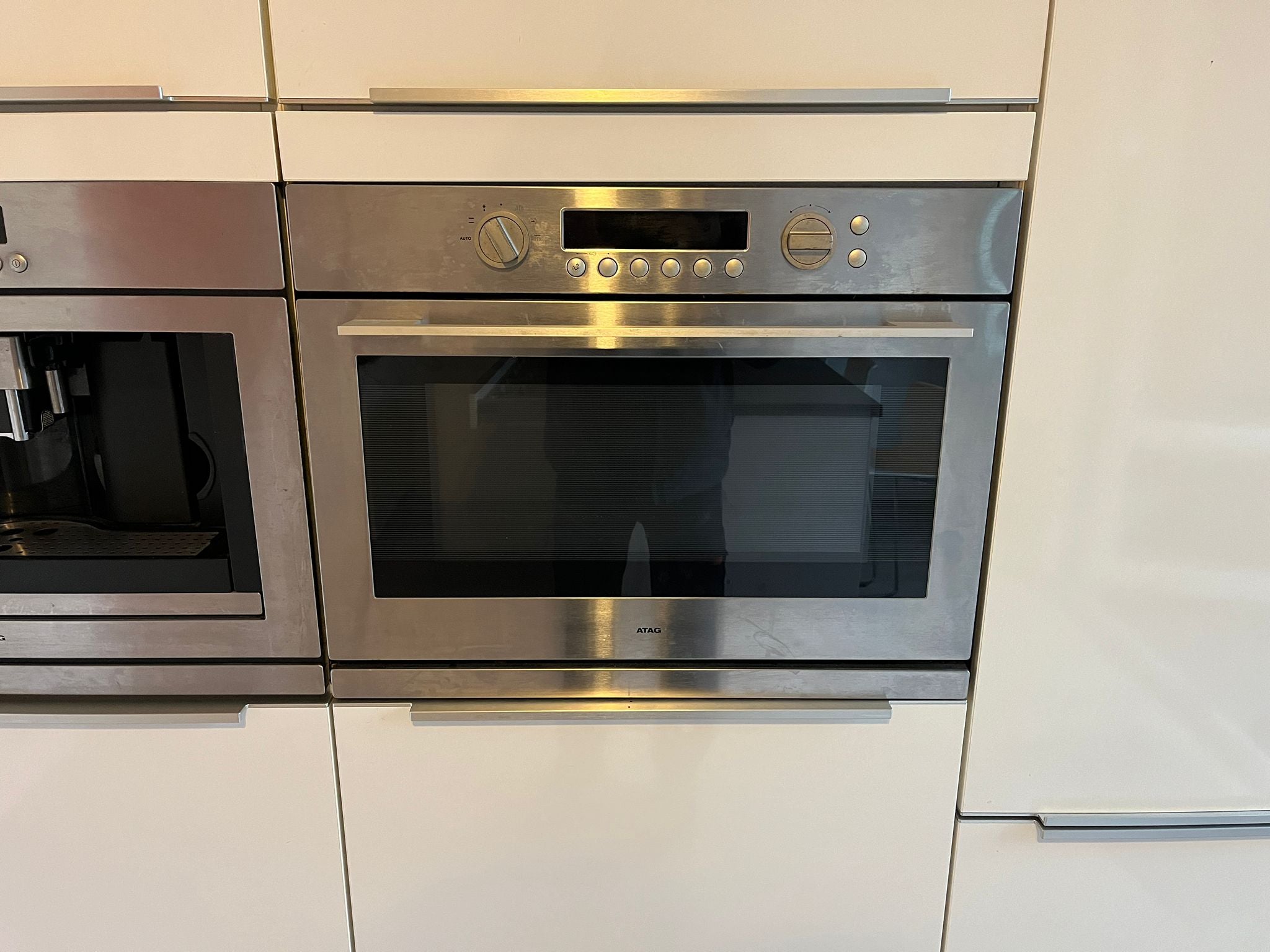 02890 - Witte schiereiland keuken