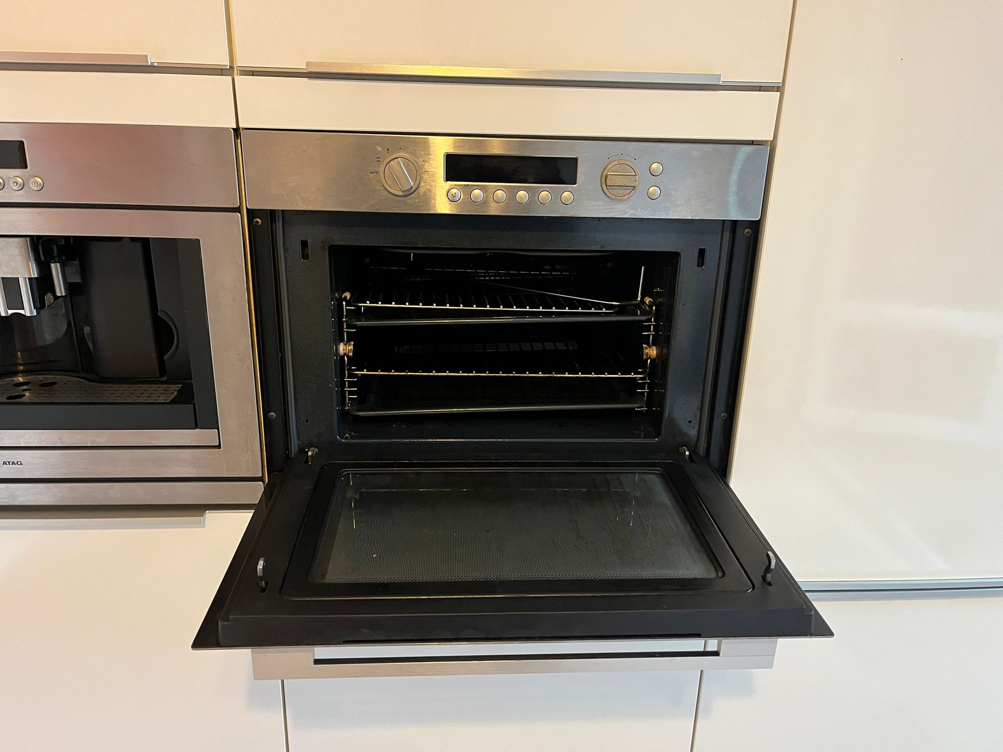 02890 - Witte schiereiland keuken