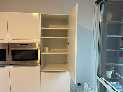 02890 - Witte schiereiland keuken