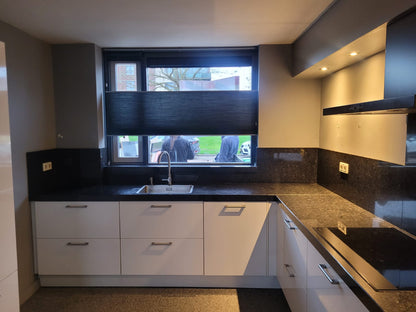 02748 - Witte hoekkeuken