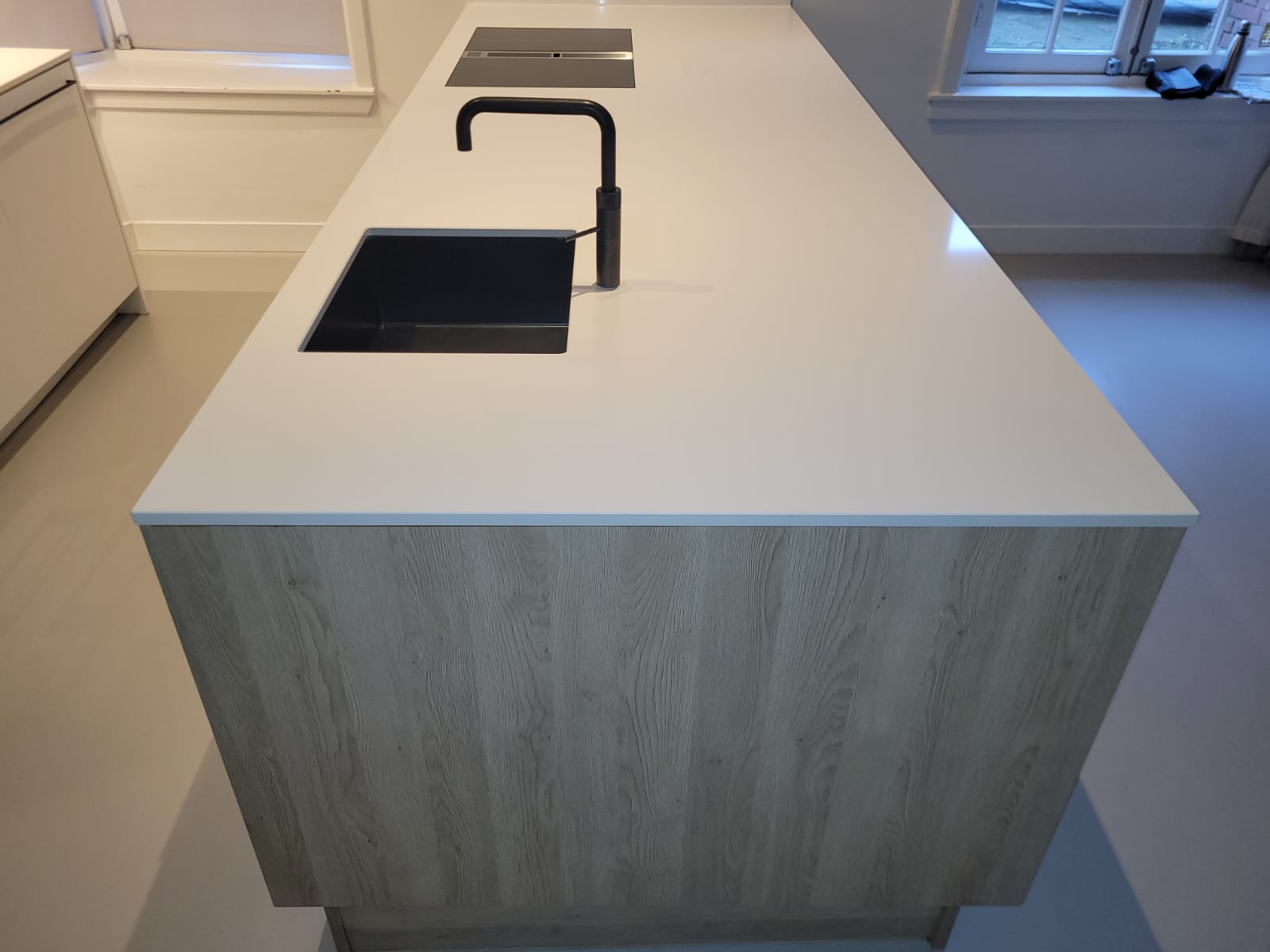 02756 - Witte schiereiland keuken