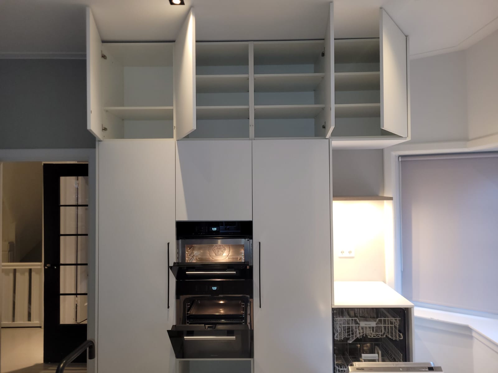 02756 - Witte schiereiland keuken