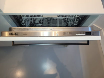 02756 - Witte schiereiland keuken