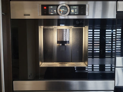 02282 - Donkerbruine Poggenpohl keuken