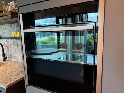 33843 - Siematic keuken met Grava riverwashed eiland