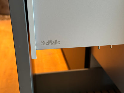 33843 - Siematic keuken met Grava riverwashed eiland