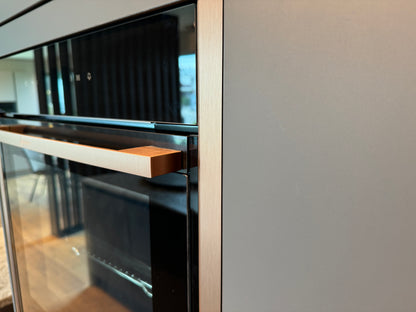 33843 - Siematic keuken met Grava riverwashed eiland