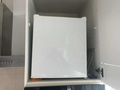 00157 - Nobilia hoogglans witte hoekkeuken