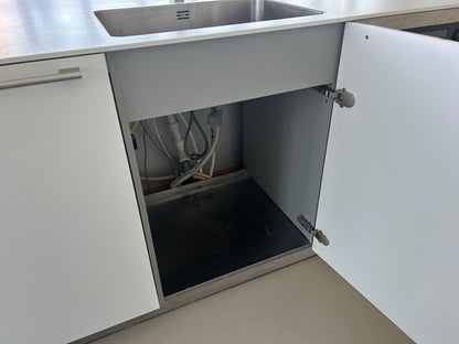 01221 - Witte eilandkeuken