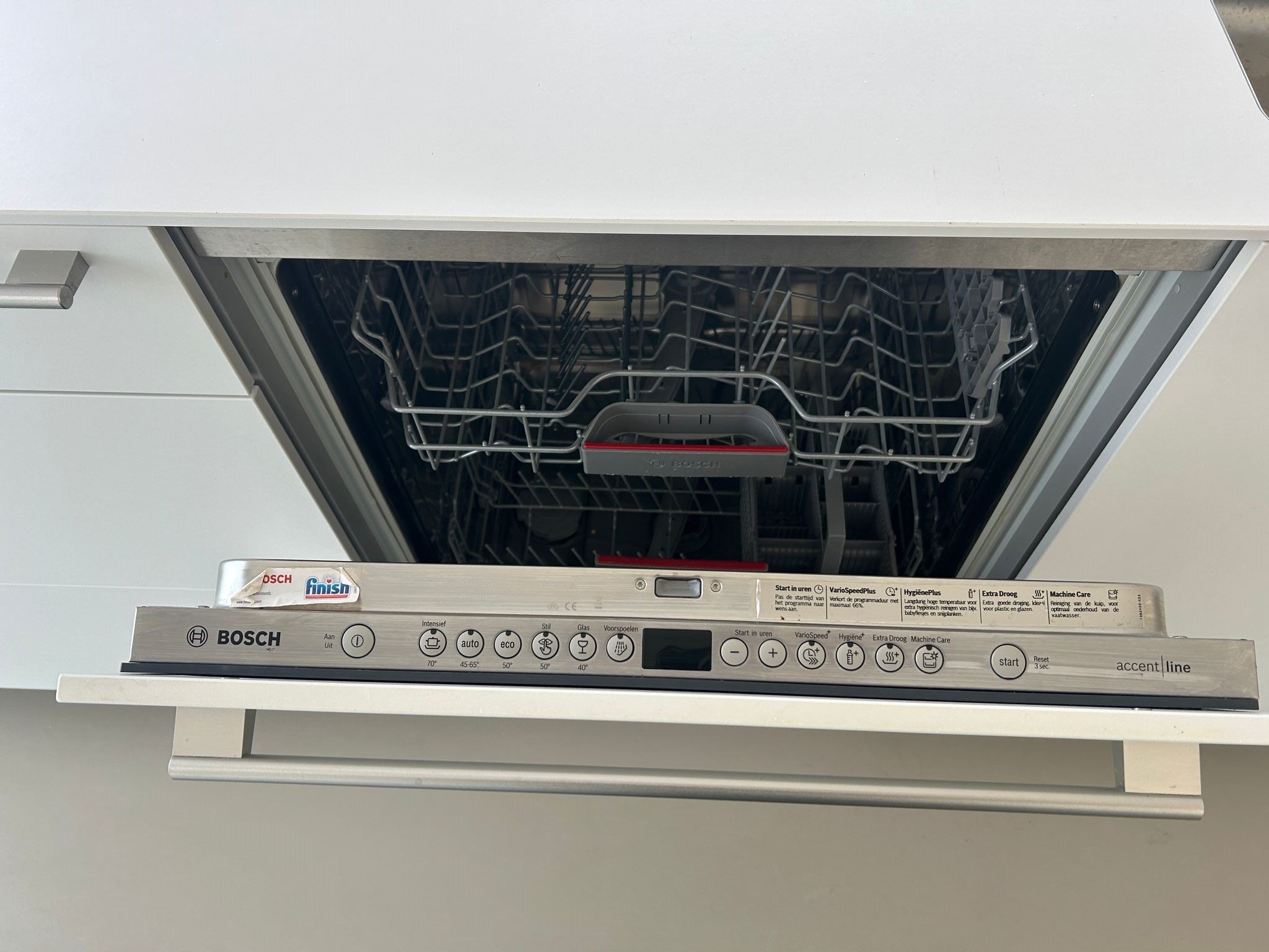 01221 - Witte eilandkeuken