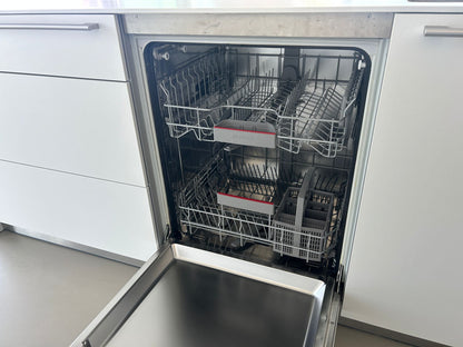 01221 - Witte eilandkeuken