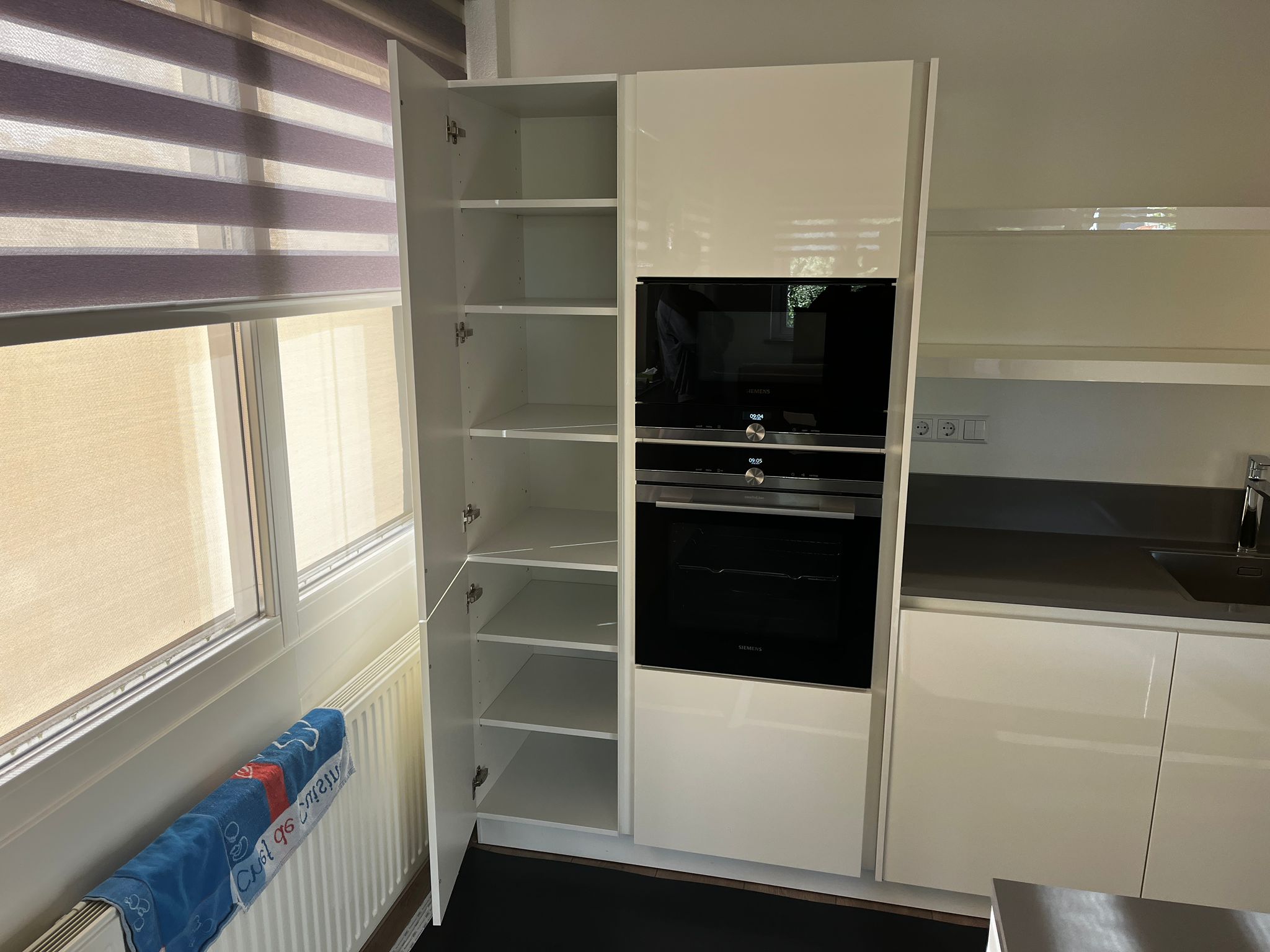 00626 - Witte schiereiland keuken