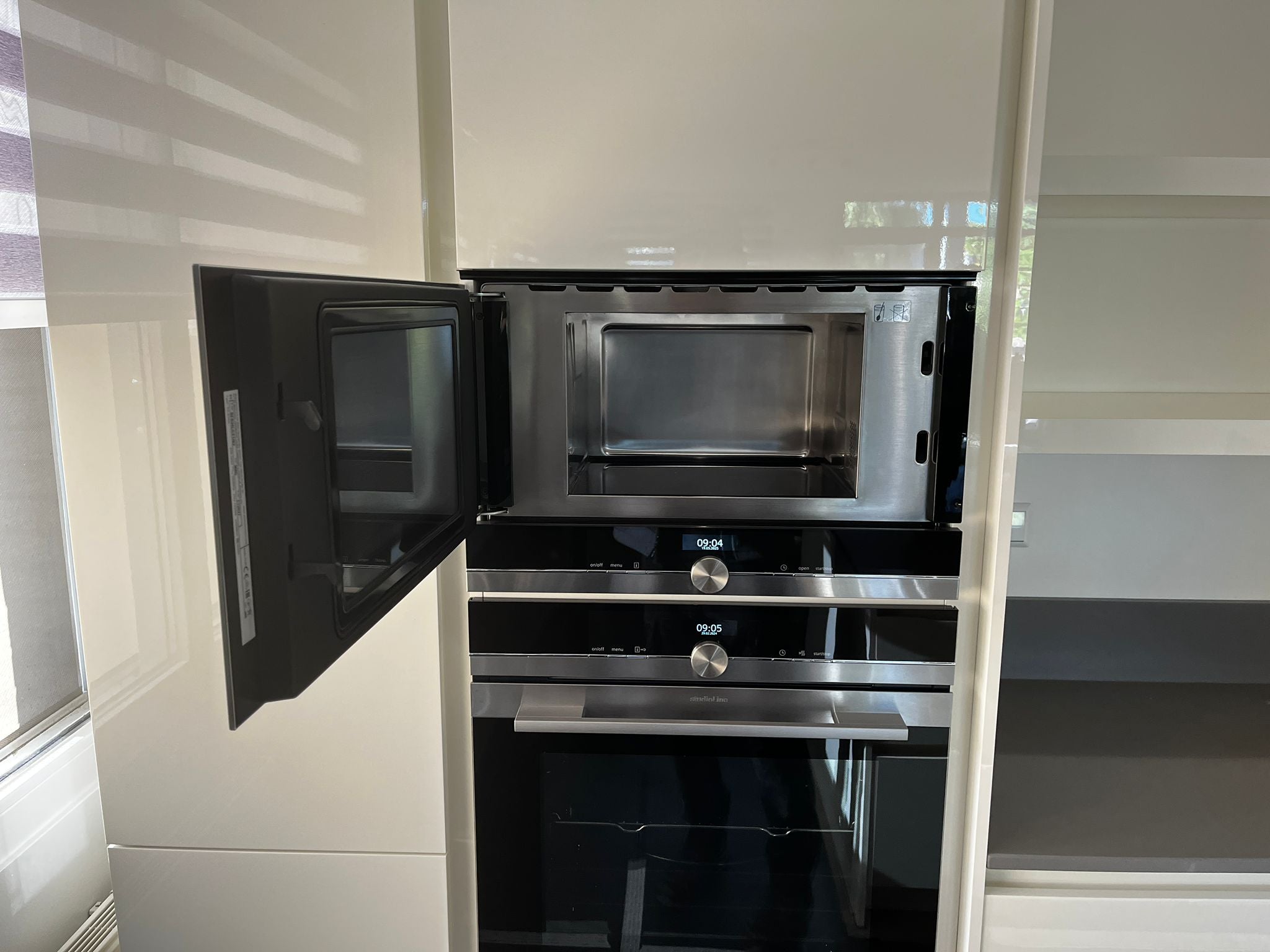 00626 - Witte schiereiland keuken