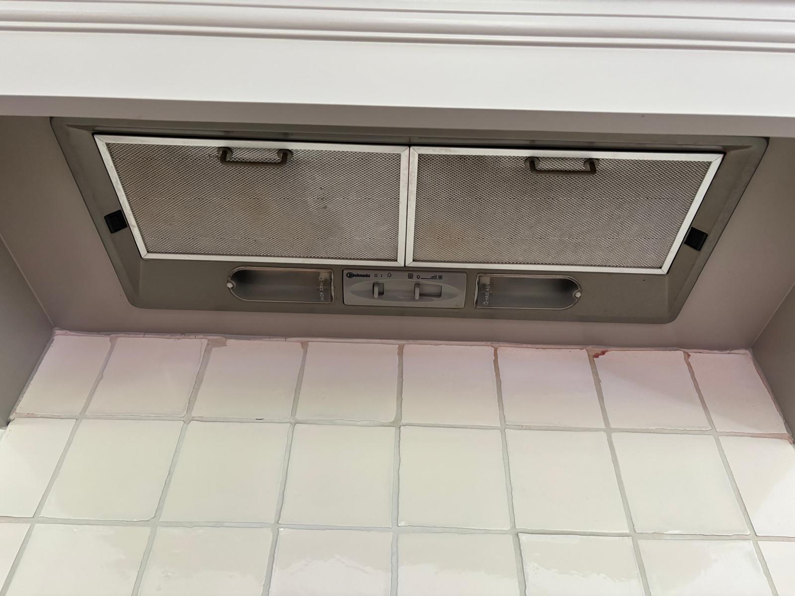01358 - Landelijke hoekkeuken