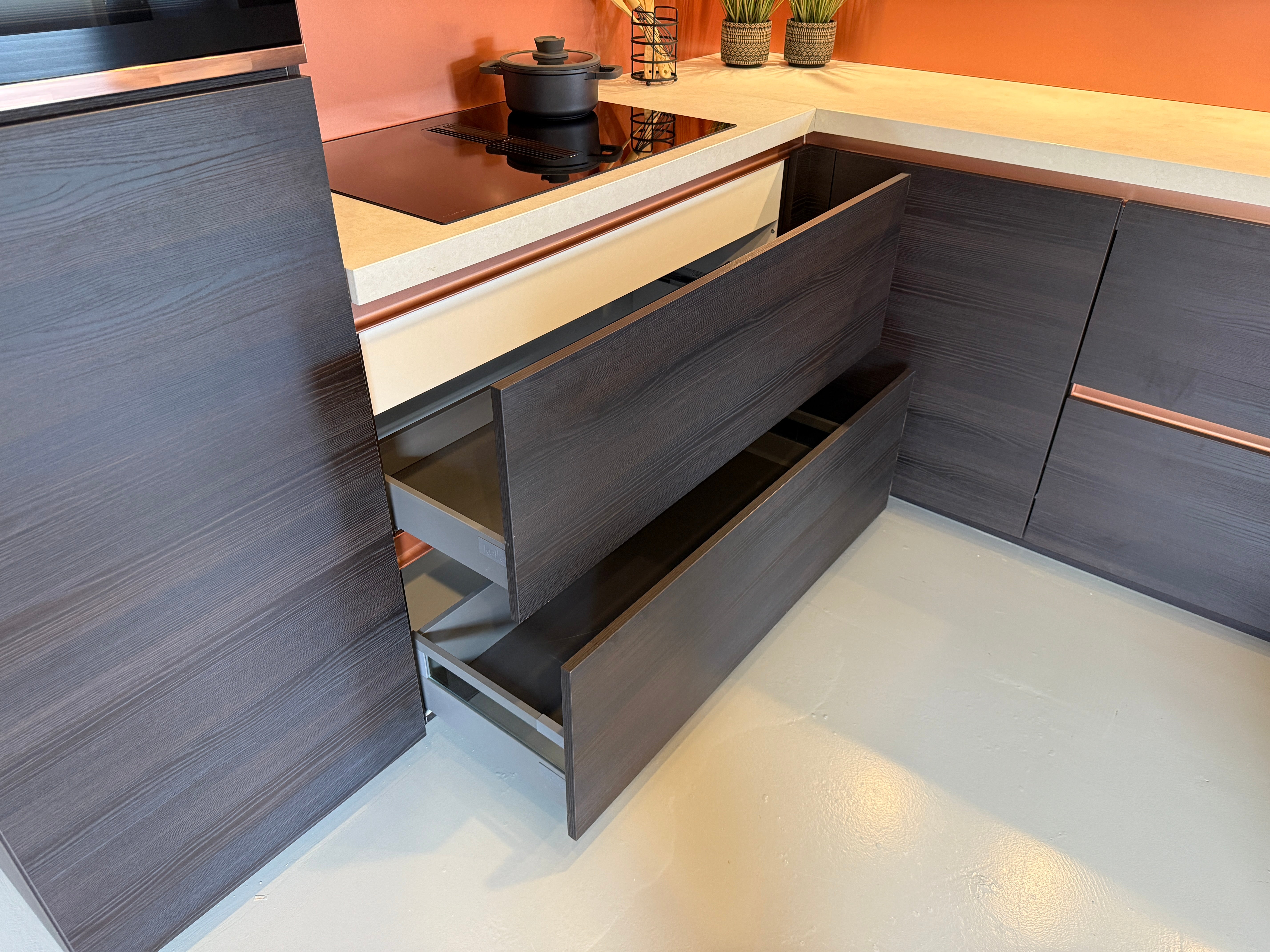01435 - Keller moderne keuken