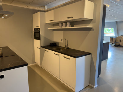 01450 - Keller eilandkeuken
