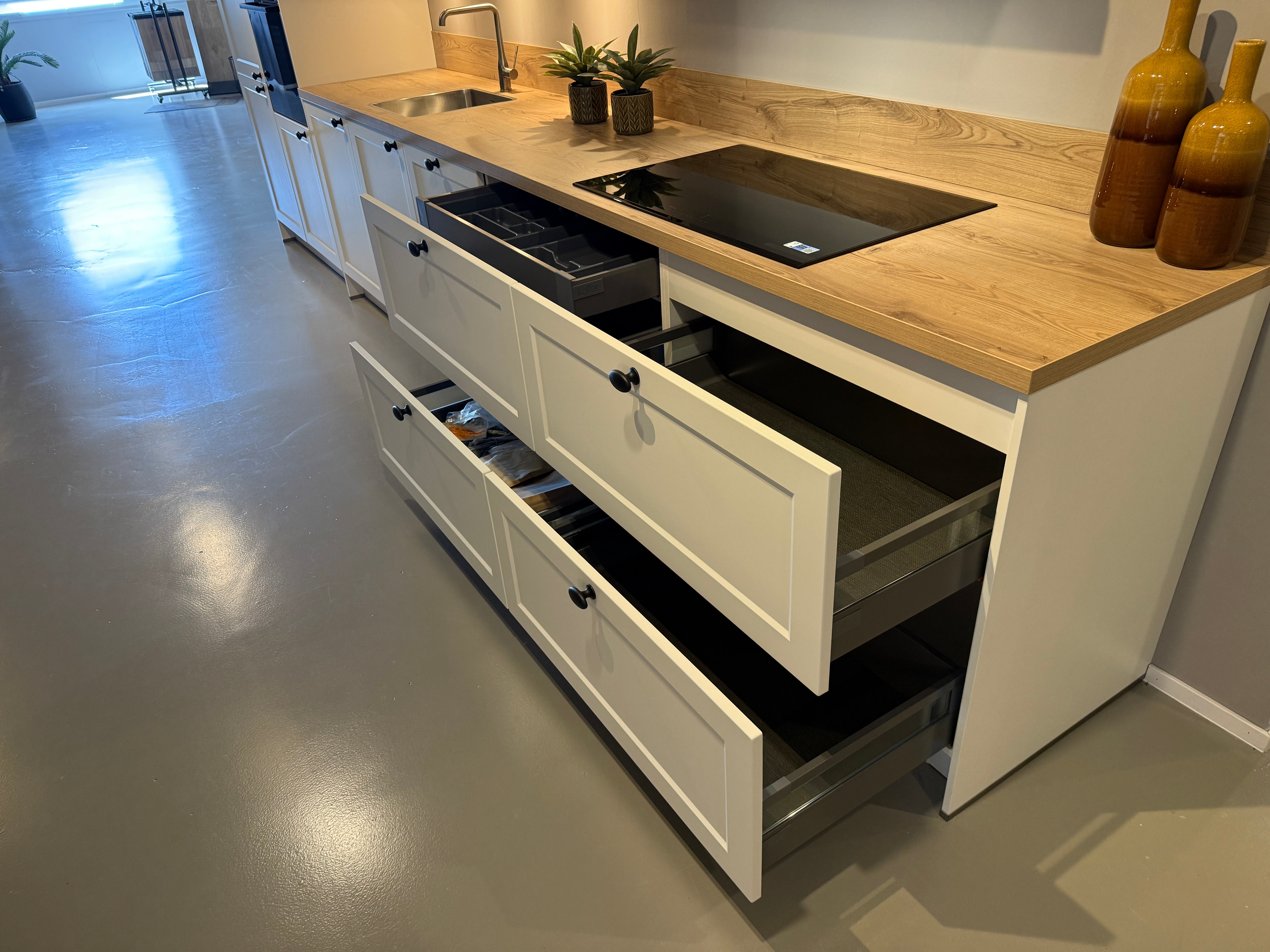 01456 - Keller rechte keuken