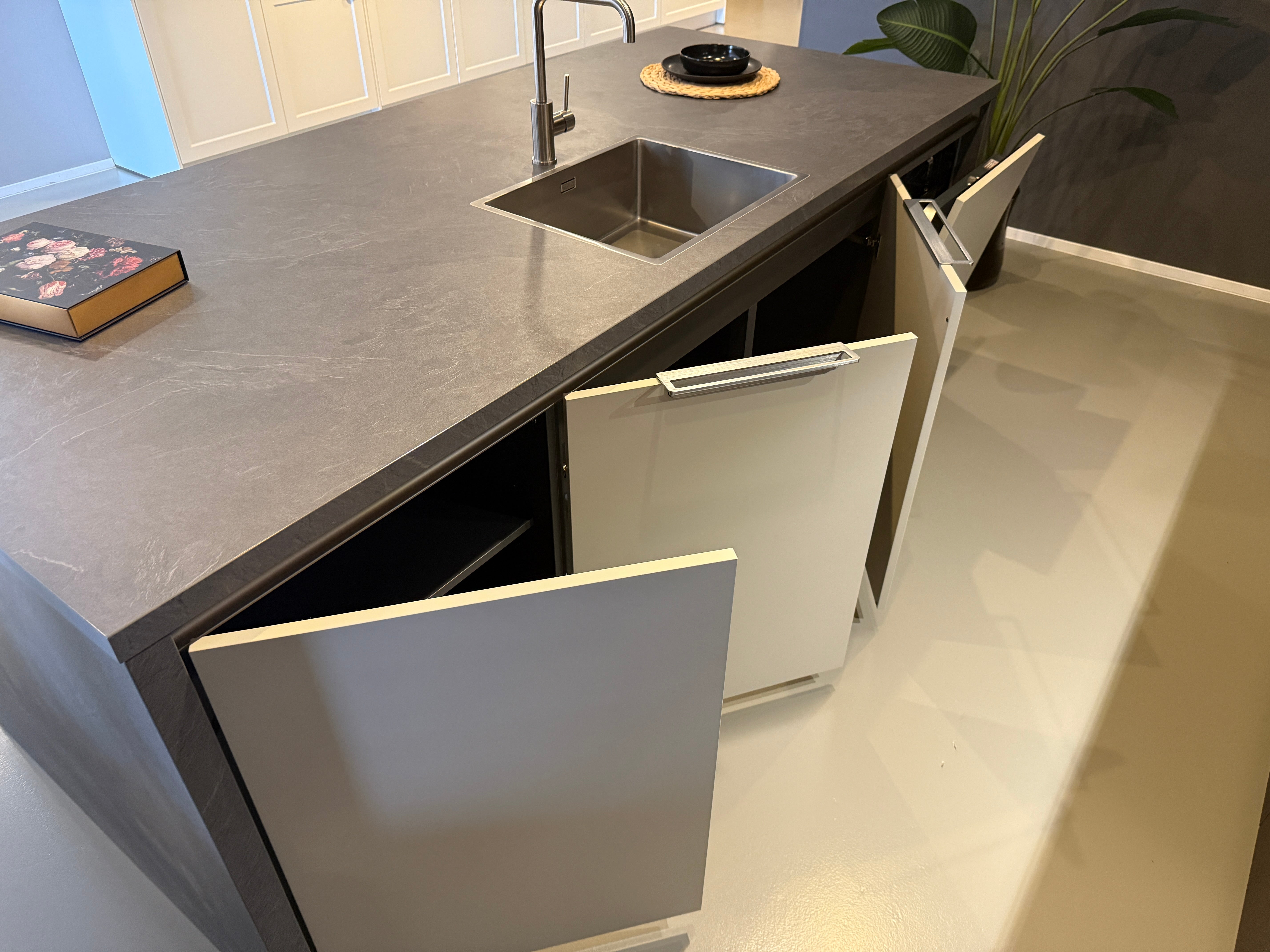 01458 - Keller eilandkeuken