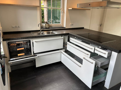 01264 - Witte schiereiland keuken