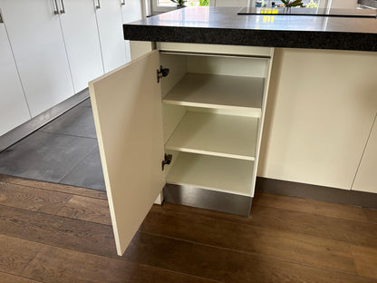 01264 - Witte schiereiland keuken