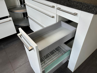 01264 - Witte schiereiland keuken