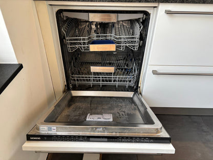 01264 - Witte schiereiland keuken