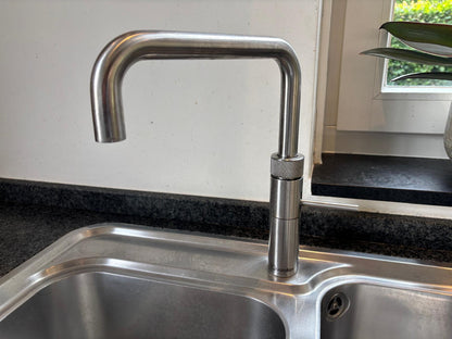 01264 - Witte schiereiland keuken