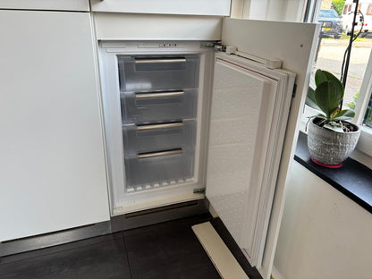 01264 - Witte schiereiland keuken