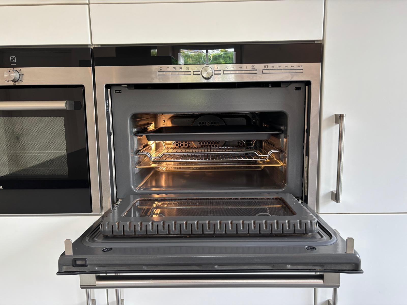 01264 - Witte schiereiland keuken