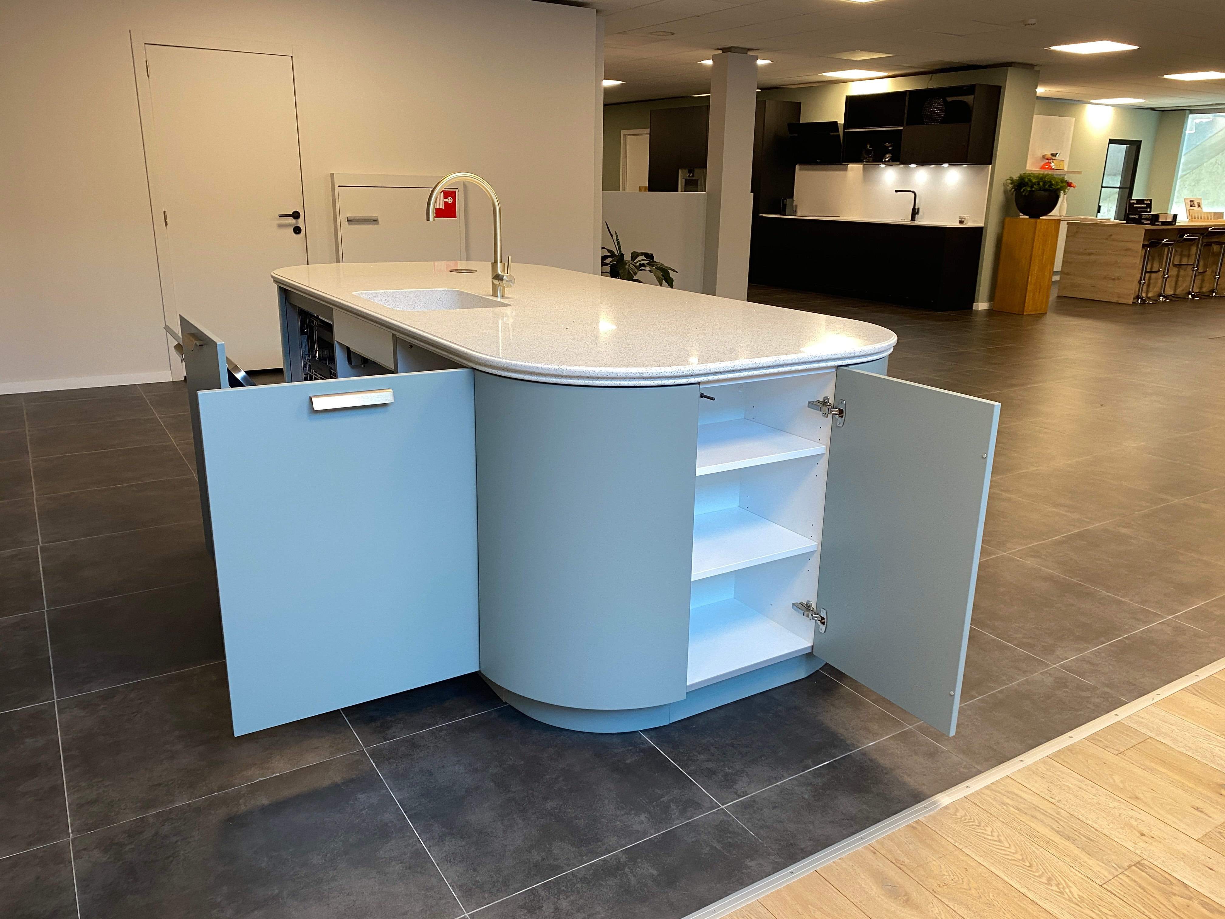01829 - Modern/landelijk eilandkeuken