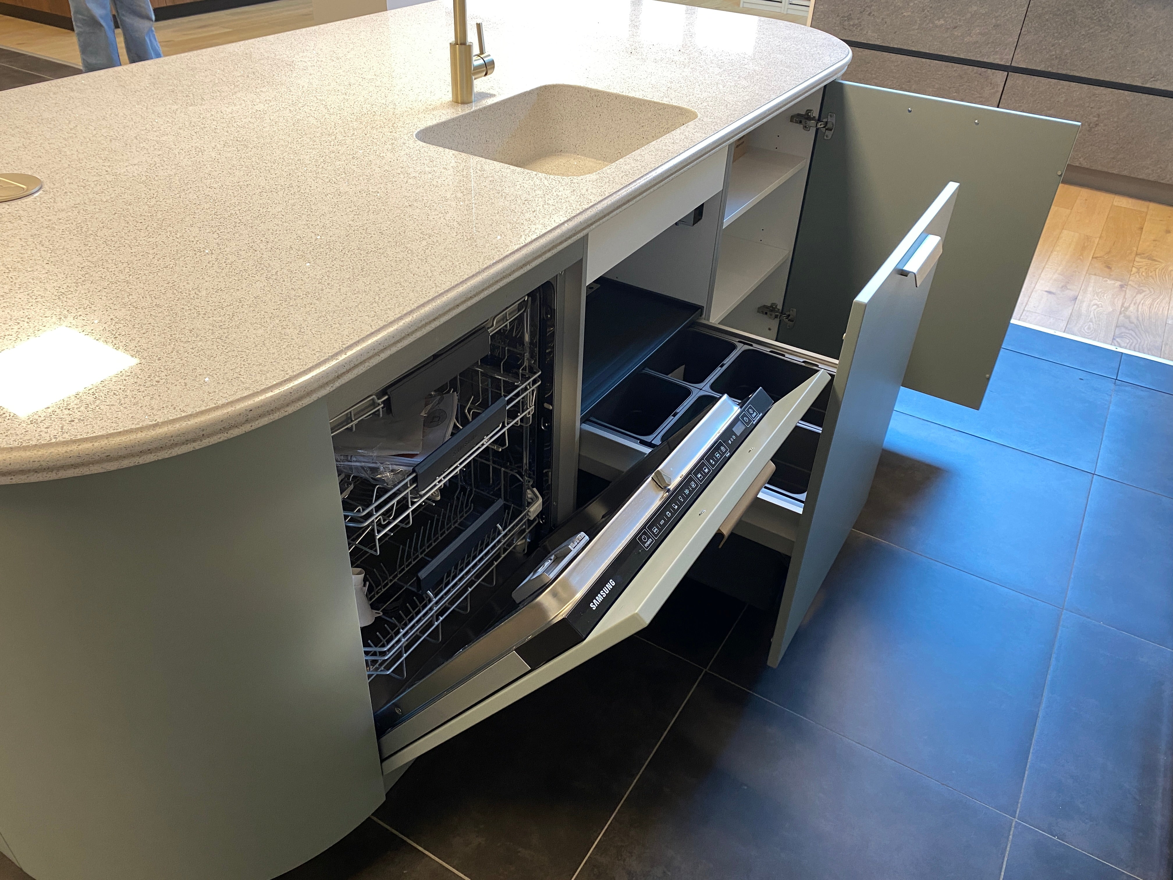 01829 - Modern/landelijk eilandkeuken