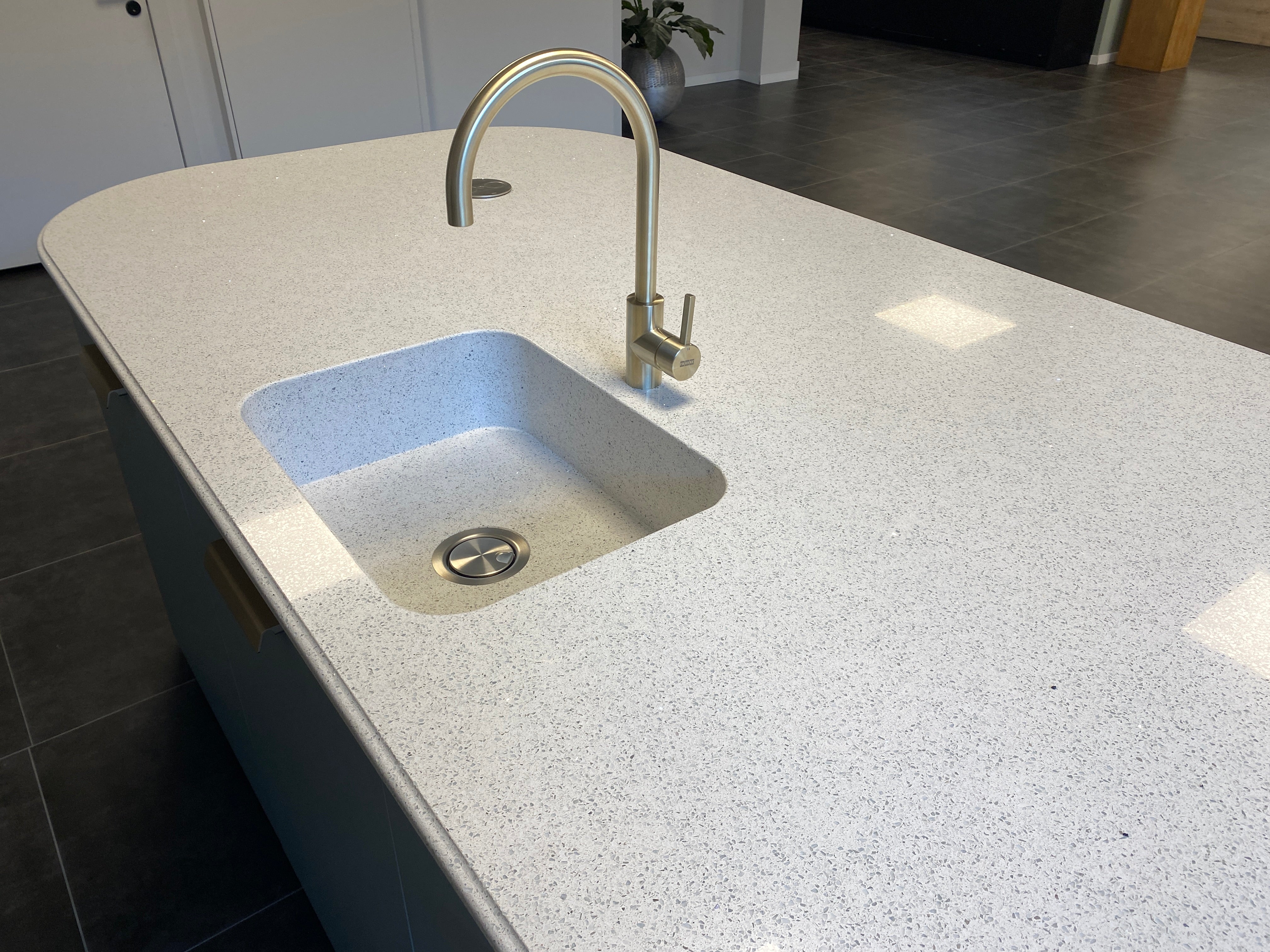 01829 - Modern/landelijk eilandkeuken