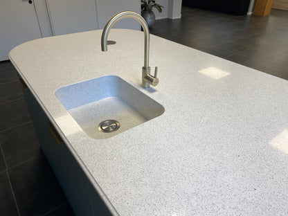 01829 - Modern/landelijk eilandkeuken