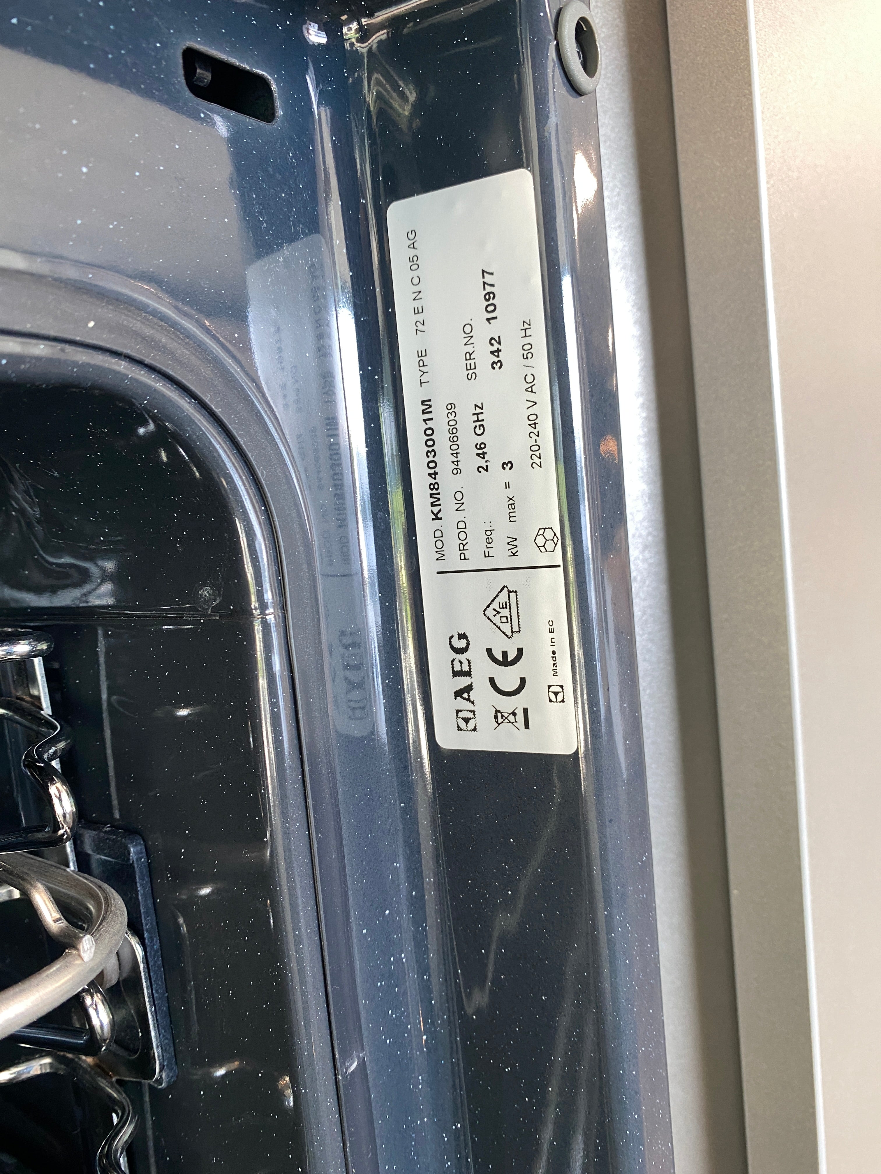 01827 - Grijze eilandkeuken