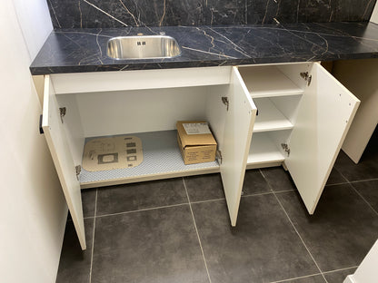 01837 - Beige bijkeuken