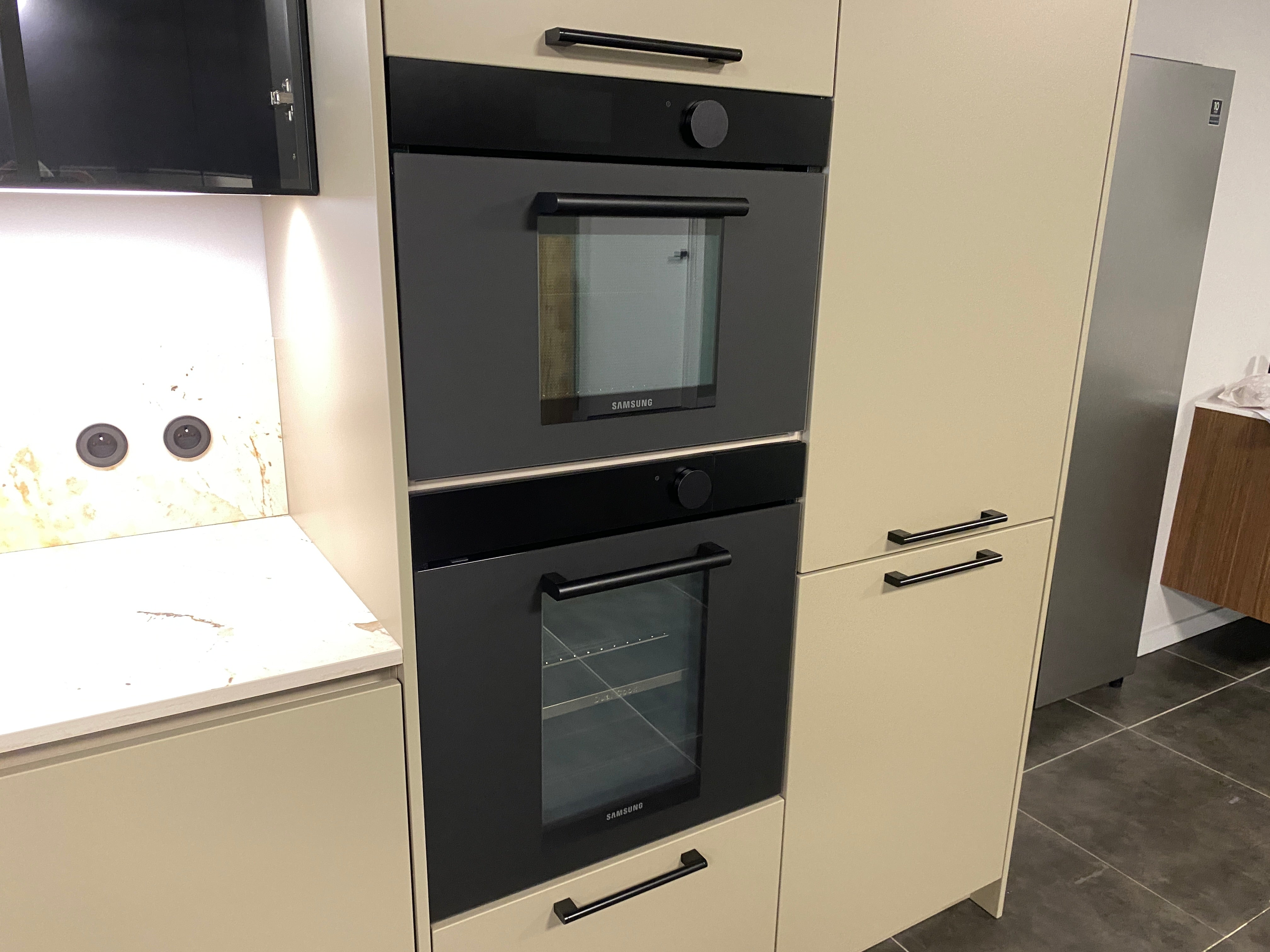 01839 - Marmerlook hoekkeuken