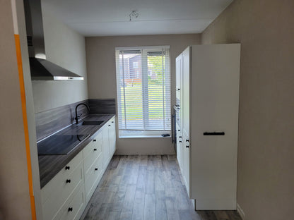 01266 - Landelijk witte keuken