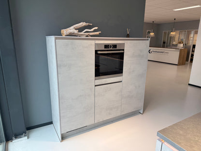 02356 - Grijs betonlook eilandkeuken